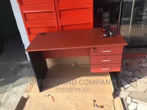 4 Feet Table