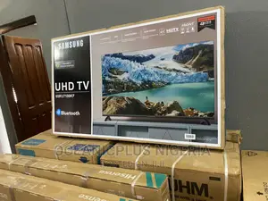 Sharp Screen Samsung 65 Inches/Hd Flat Smart TV
