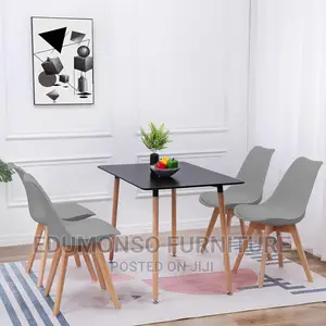 Dining Table With 4 Grey Chairs