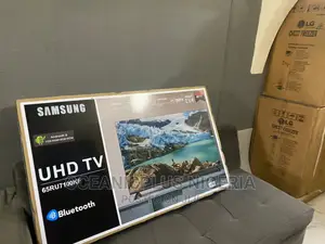 Luxury 65'' Samsung Smart Tv/Wi-Fi /Hdmi/