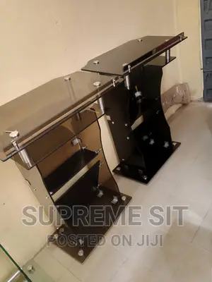 Quality Church Pulpit.