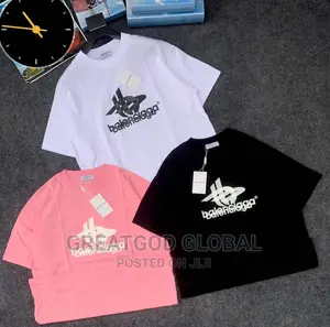 *Luxury Balenciaga T.Shirt Now Available in Store L—2xl *