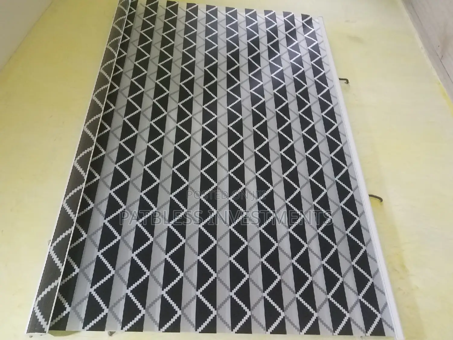 Day Night Window Blind, #9000 Per SQM
