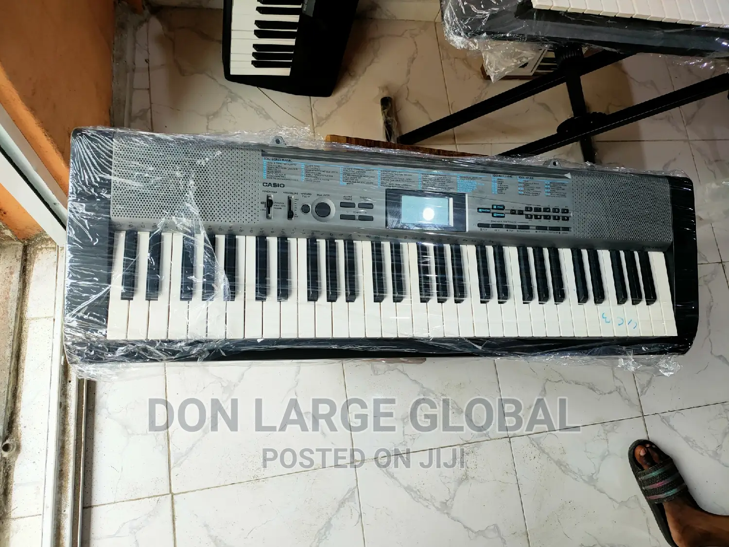 Casio CTK-1300 Keyboard