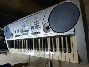 UK Used Yamaha PSR-275 Keyboard