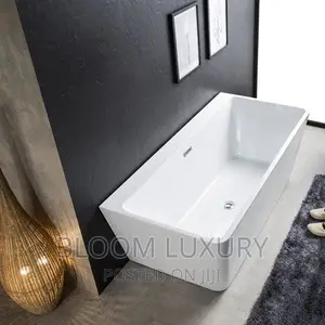 Freestanding Acrylic Bathtub