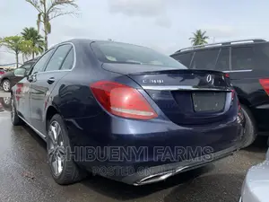 Mercedes-Benz C300 Luxury 4dr AWD 4Matic Sedan (2.0L 4cyl 7A) 2015 Blue