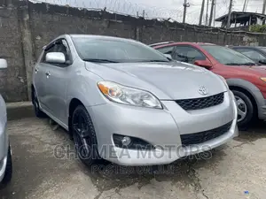 Toyota Matrix 2010 Silver