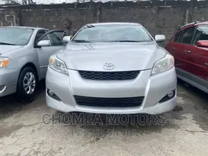 Toyota Matrix 2010 Silver