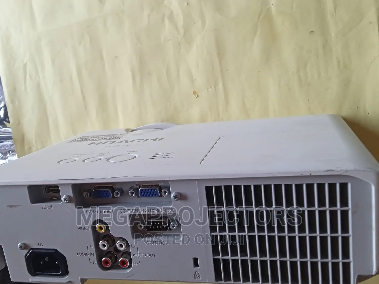 Preferred Hitachi Projector