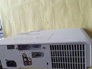 Preferred Hitachi Projector
