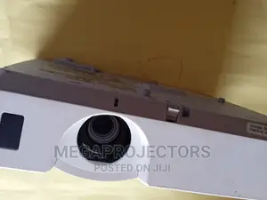 Preferred Hitachi Projector