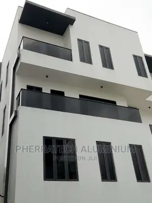 10mm Glass Tampered Frameless