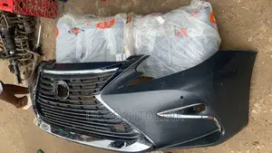 ES350 2018 Front Bumper Available