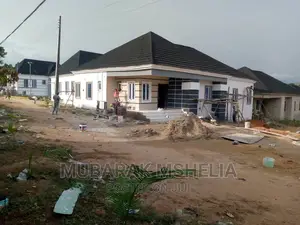Furnished 3bdrm Bungalow in Oasis Court, Epe for sale