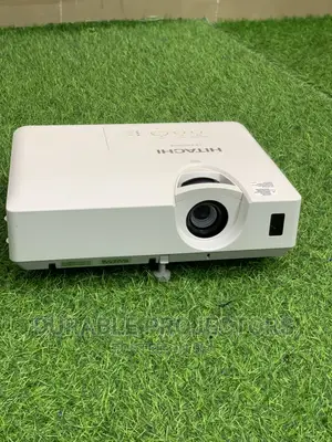 Multimedia Projector for DSTV and Presentations