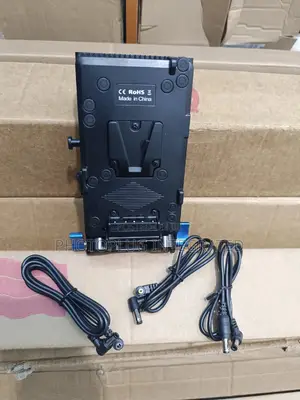 Blackmagic Adapter for v-Lock Battery