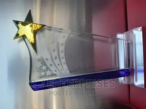 Glass Award Plaque Y98