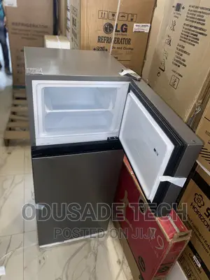 Hisense Ref 172dr 124L Top Freezer Refrigerator