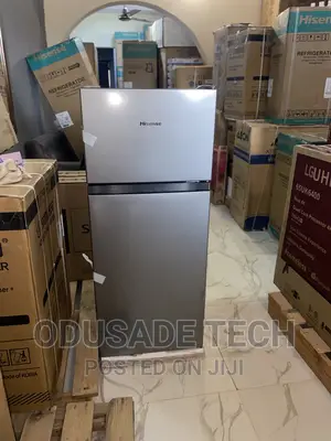 Hisense Ref 172dr Top Freezer Refrigerator 124LITRES