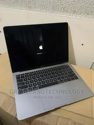 Laptop Apple MacBook Air 2020 8GB Intel Core i5 SSD 256GB