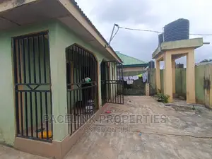 Mini Flat in Ipaja for rent
