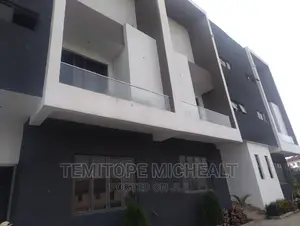 4bdrm Townhouse/Terrace in Wuye Proper for Sale