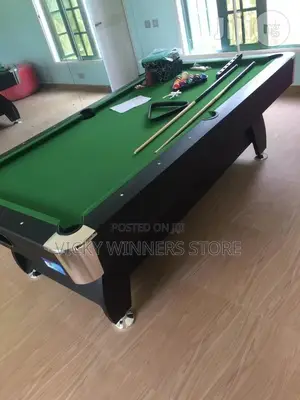 Snooker With Complete Accessories - 8ft