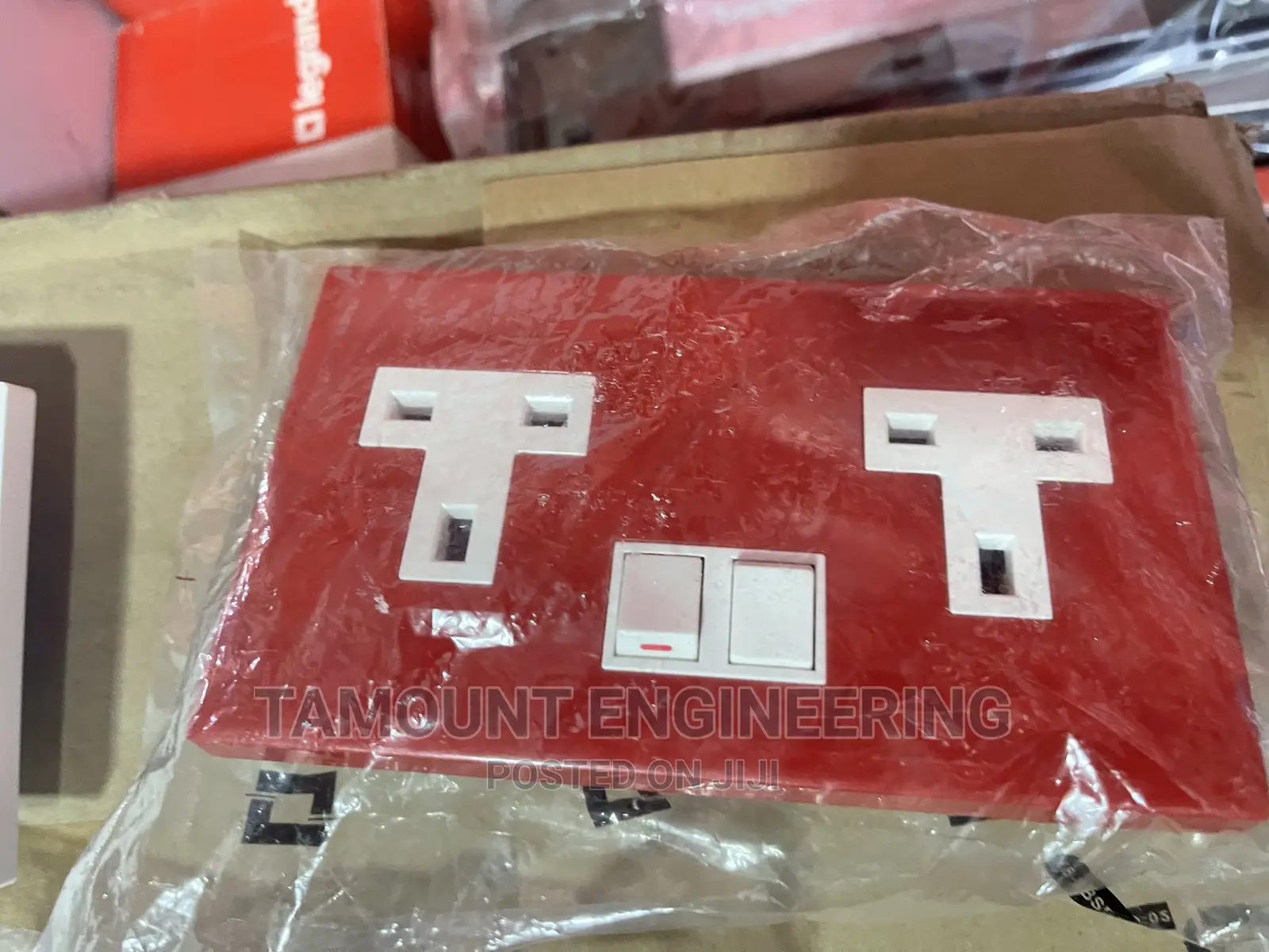 Ups Socket Legrand