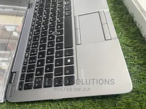 Laptop HP EliteBook 820 G2 8GB Intel Core I5 HDD 500GB