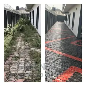 Interlocking Cleaning and Polishing