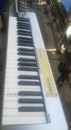 UK Used M- AUDIO Keystation 49 Midi