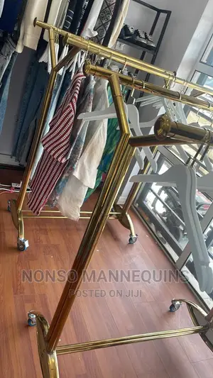 Y Double Gold Cloth Rack Display Stand