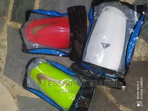 Football Shine Guard