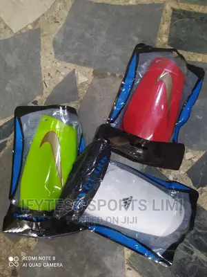 Football Shine Guard