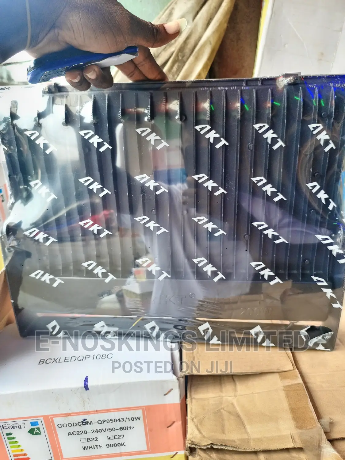 Akt LED Floodlight 200watts