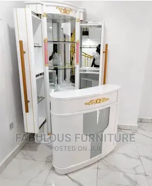 Executive Adjustable Wine Bar With Table