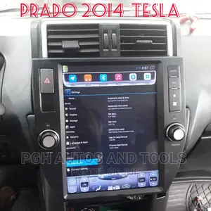 Toyota Prado Tesla Android Display