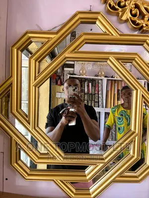 Design Gold Mirror