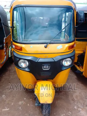 Bajaj RE 2022 Yellow