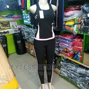 Female Up and Down Gym Wears
