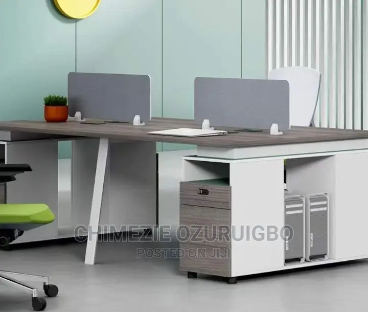 4 Seater Office Workstation