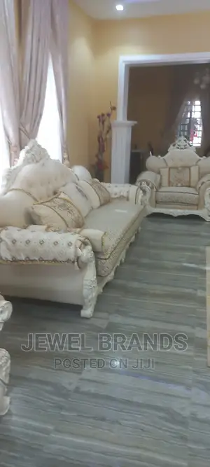 Royal Sofa 7 Seater