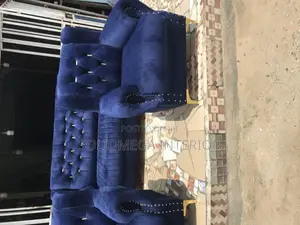 Solid Interior Full Set of Blue Velvet.