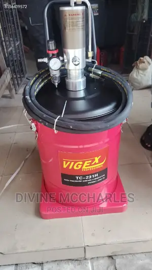 Pneumatic Grease Bucket