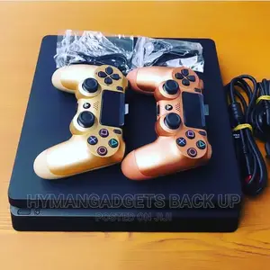 Super Neat Ps4 Slim UK Used With 2 SMART CONTROLLERS