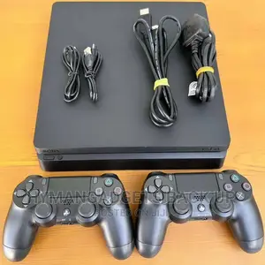Ps4 Slim Console With 2 Pads