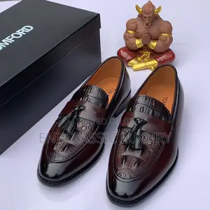 Super High Quality Luxury Shoes Tom Ford Available in Store
