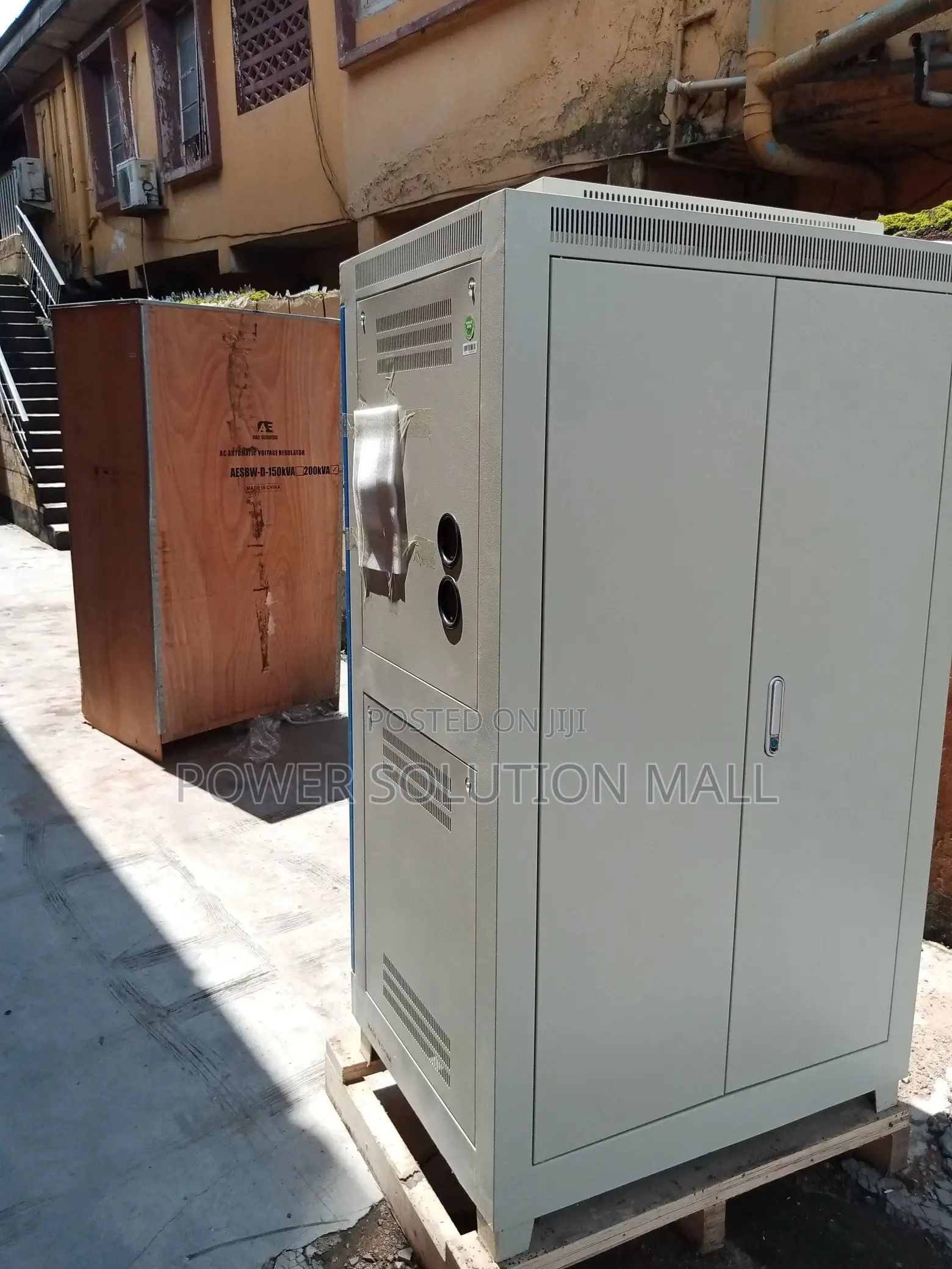 200kva Three-Phase Servo Voltage Stabilizer