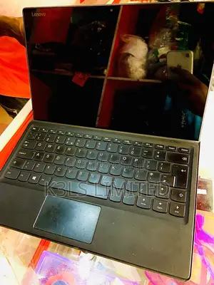 Laptop Lenovo Miix 630 8GB Intel Core I5 SSD 256GB